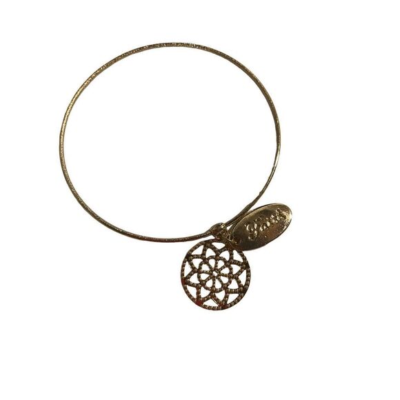 Bundle of Golden Bangles  - Picture 6 of 6